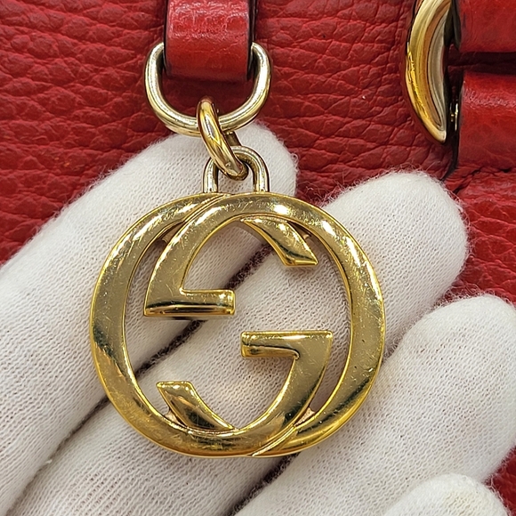 Gucci Interlocking GG Charm Pebbled Leather Satchel Bag Red 449659 - Picture 10 of 16